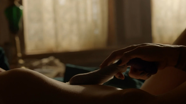 Mishel Prada nude, Maria-Elena Laas nude - Vida s02e03 (2019)