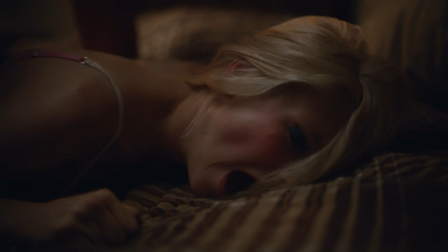 Sydney Sweeney sexy, Hunter Schafer nude, Alexa Demie sexy - Euphoria s01e04 (2019)