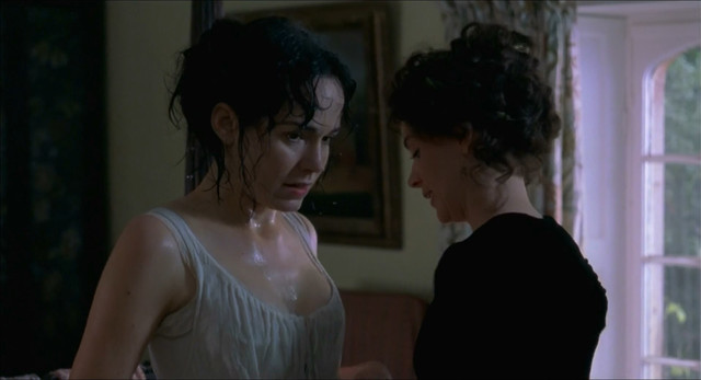 Victoria Hamilton nude, Frances O'Connor sexy - Mansfield Park (1999)