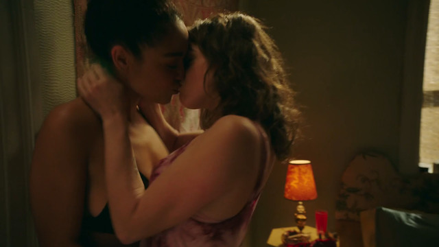 Aisha Dee sexy, Olivia Luccardi sexy - The Bold Type s02e07 (2018)