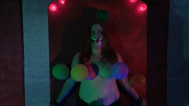 Cayt Feinics nude, Dilynn Fawn Harvey nude, Rachel Lagen nude - Clownado (2019)