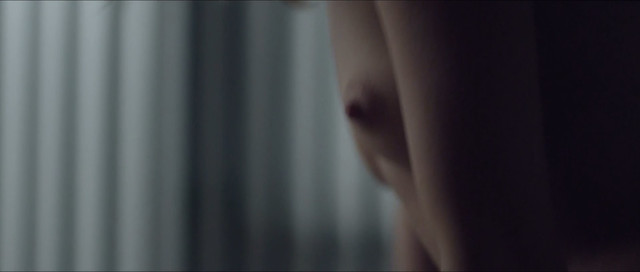 Jennifer Missoni nude, Dawn Olivieri nude - To Whom It May Concern (2015)