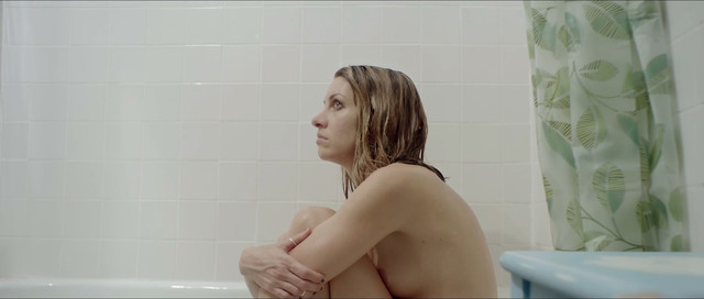 Jennifer Missoni nude, Dawn Olivieri nude - To Whom It May Concern (2015)