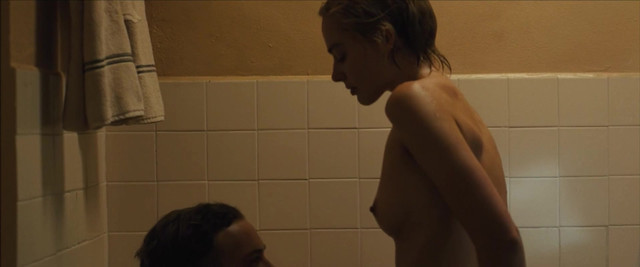 Margot Robbie nude – Dreamland (2019)