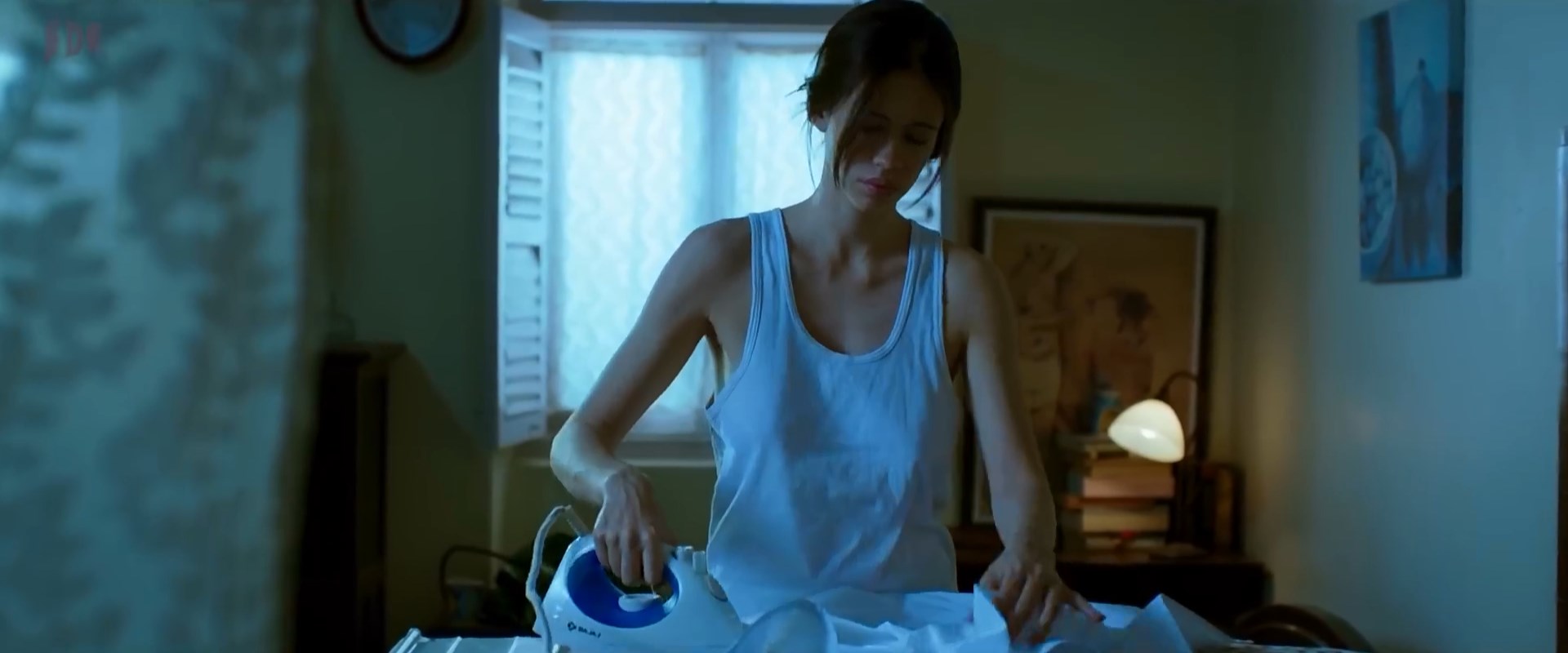 Kalki Koechlin sexy - The Job (2018)