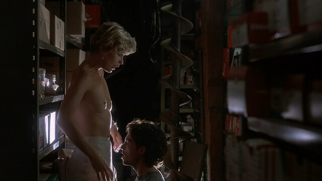 Kate Vernon nude, Krista Bridges sexy - Bloodknot (1995)