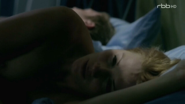 Doreen Jacobi nude - Tatort e661 (2007)