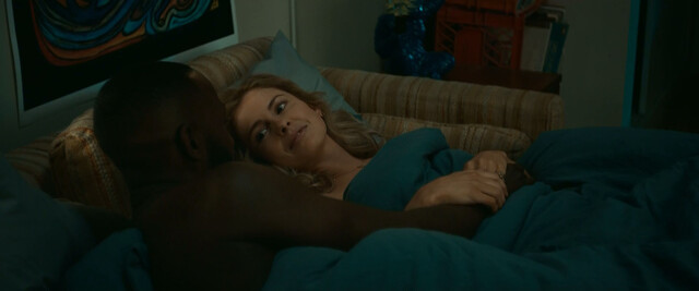 Rose McIver nude - Woke s01e04 (2020)