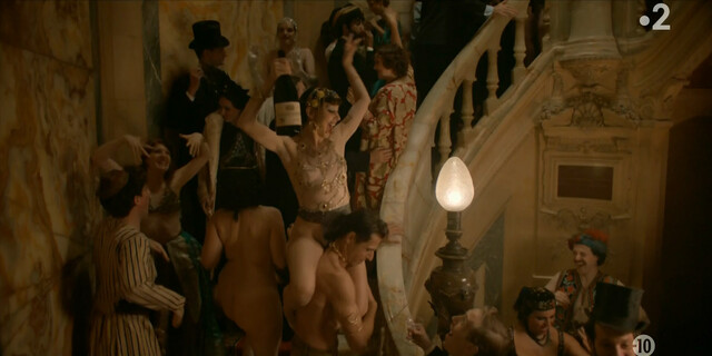 Laura Smet nude, Zoe Besmond de Senneville nude, Zina Esepciuc sexy - La Garconne s01e01-02 (2020)