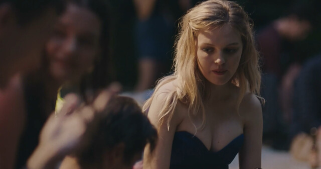 Leeanna Walsman sexy, Odessa Young sexy - Tangles and Knots (2017)