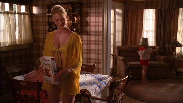 January Jones sexy, Melinda McGraw sexy, Rima Yazbeck sexy - Mad Men s02e06 (2008)