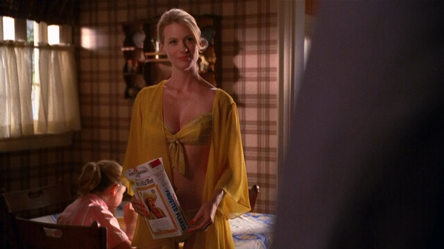 January Jones sexy, Melinda McGraw sexy, Rima Yazbeck sexy - Mad Men s02e06 (2008)