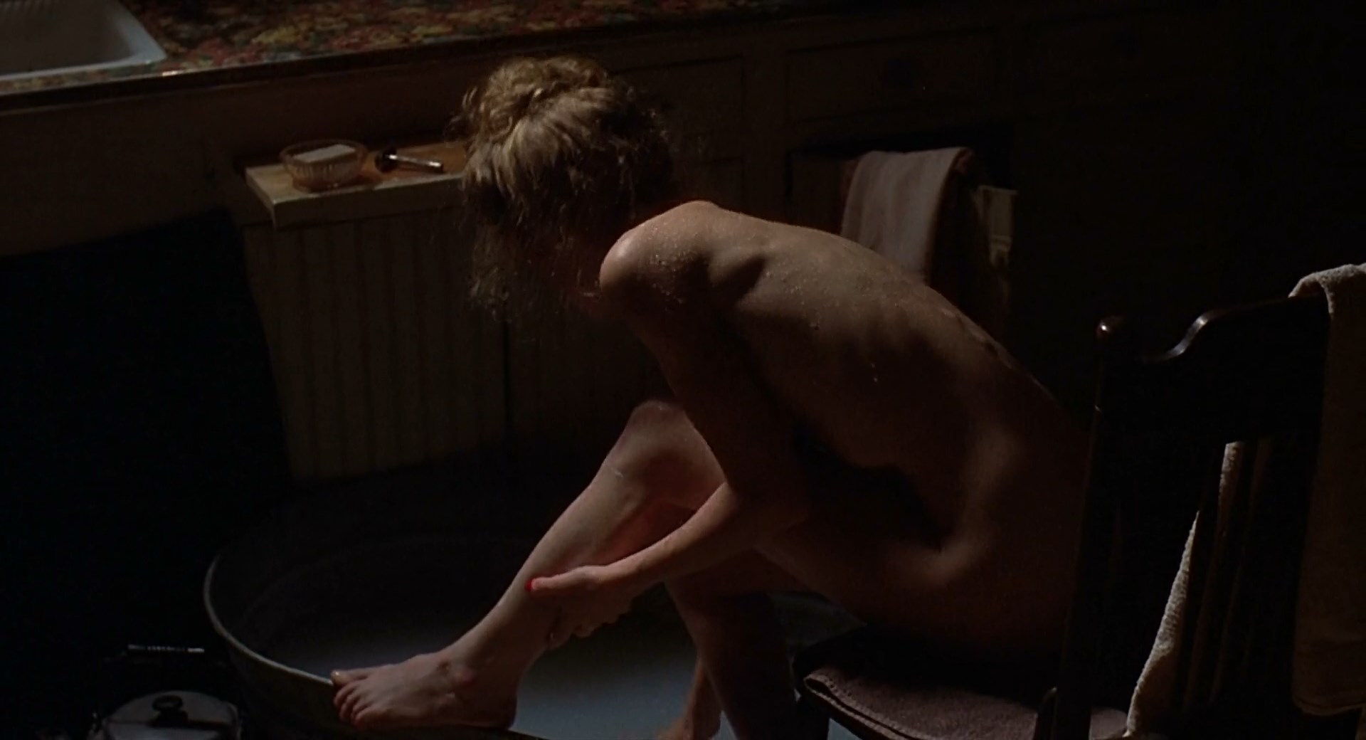 Sissy Spacek nude - Raggedy Man (1981)