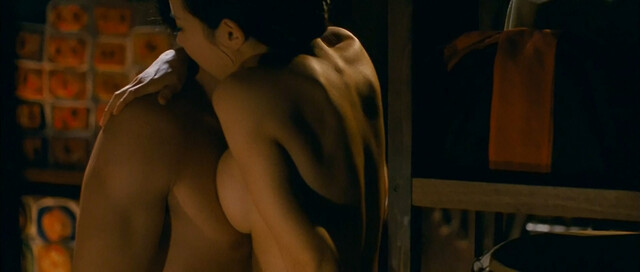 Cho Yeo-jeong nude, Ryu Hyun-kyung nude - The Servant (2010)