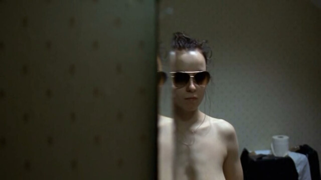 Samantha Morton nude, Kathleen McDermott nude - Morvern Callar (2002)