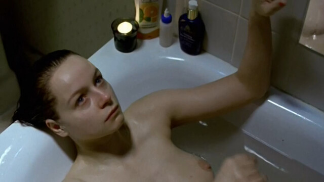 Samantha Morton nude, Kathleen McDermott nude - Morvern Callar (2002)