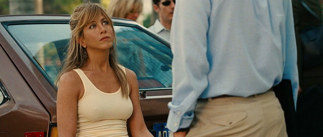 Jennifer Aniston sexy - Marley And Me (2008)