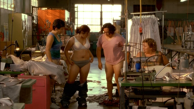 America Ferrera sexy - Real Women Have Curves (2002)