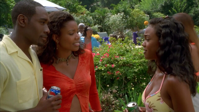 Kim Porter sexy, Gabrielle Union sexy, Susan Dalian sexy, Tamala Jones sexy, Julie Benz sexy - The Brothers (2001)