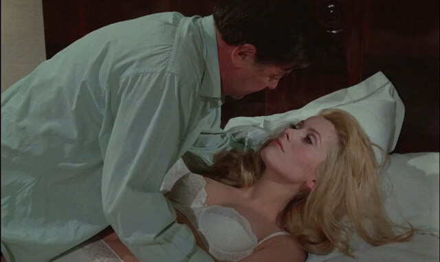 Catherine Deneuve nude, Francoise Fabian sexy, Maria Latour sexy - Belle De Jour (1967)