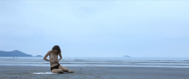 Juliane Elting nude, Morena Nascimento nude - Ventura (2012)