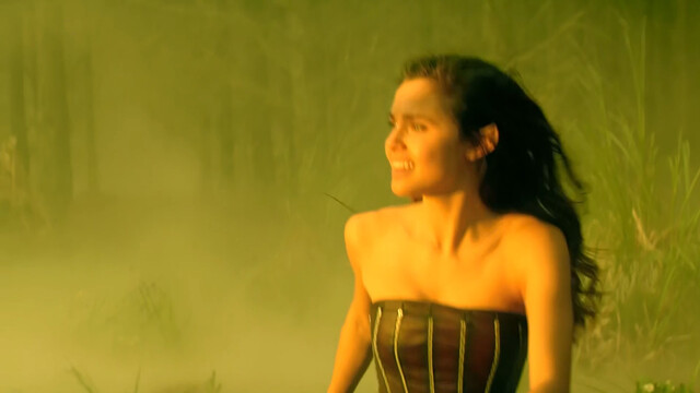 Poppy Drayton sexy - The Shannara Chronicles s01 (2016)