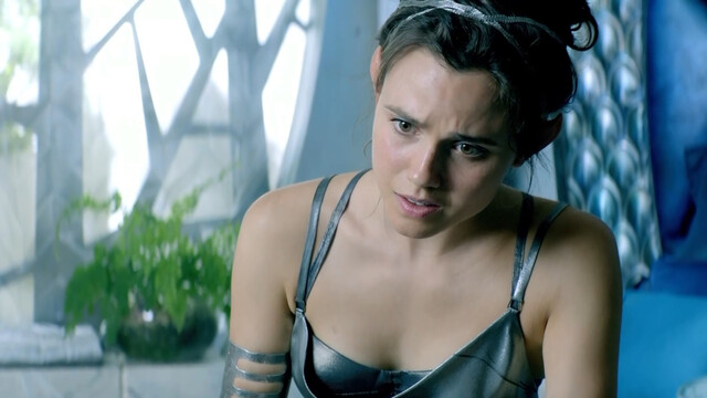 Poppy Drayton sexy - The Shannara Chronicles s01 (2016)