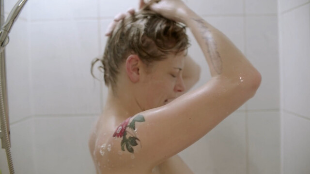 Fanny Alie nude, Laura Sepul nude - Hey Joe (2019)