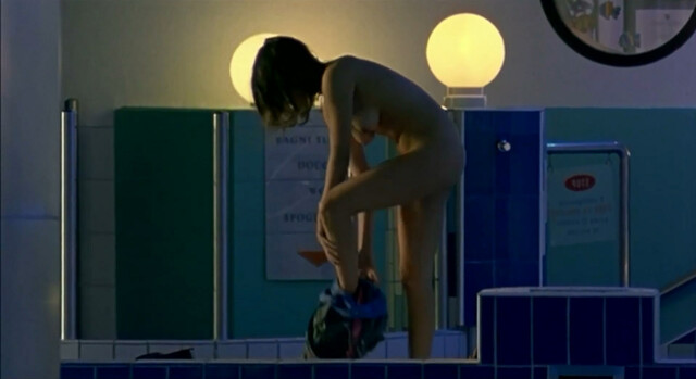 Valeria Solarino nude - Fame Chimica (2003)