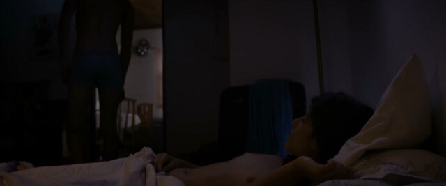 Renata Calmon nude - Esteros (2016)