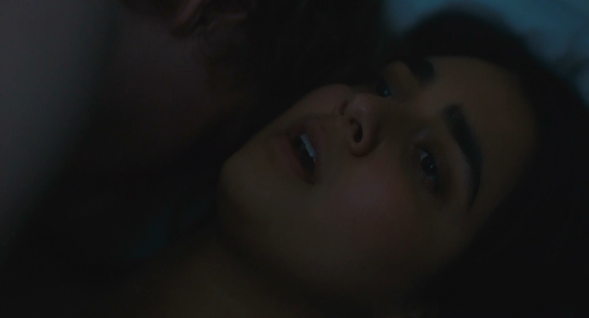 Geraldine Viswanathan sexy - Hala (2019)