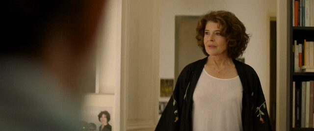 Doria Tillier sexy, Fanny Ardant sexy - La Belle Epoque (2019)