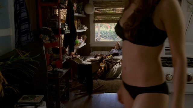 Amanda Righetti sexy - Role Models (2008)