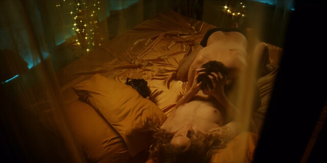 Nienke Van Hofslot nude - Women of the Night (Keizersvrouwen) s01e09 (2019)