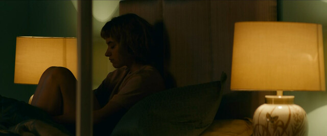 Imogen Poots nude, Sarolta Charlotte Simo nude - Vivarium (2020)