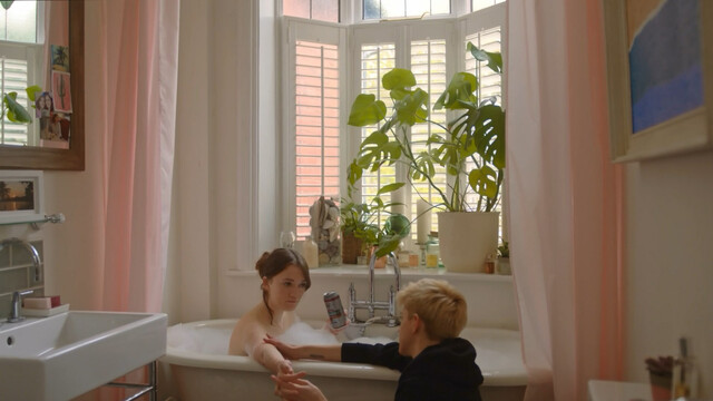 Mae Martin nude, Charlotte Ritchie sexy - Feel Good s01e01-05 (2020)