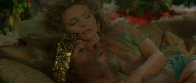 Anna Friel sexy, Calista Flockhart sexy - A Midsummer Night's Dream (1999)