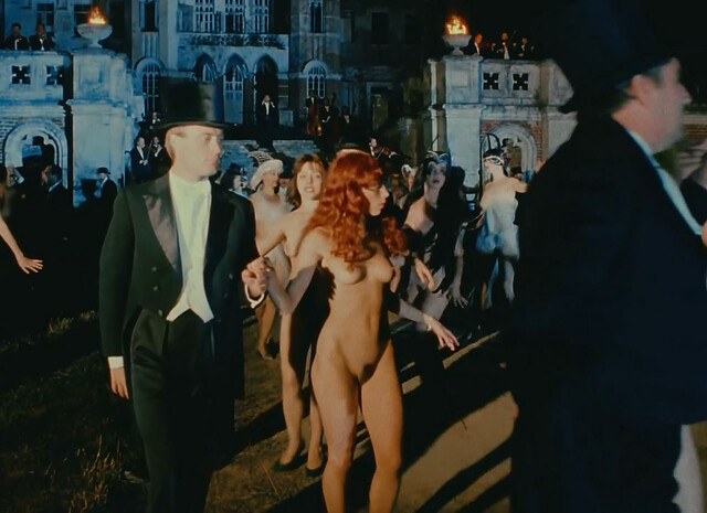 Anastasiya Vertinskaya nude, Tatiana Donskaya nude, Anzhelika Zareva Zacepilova nude - Master i Margarita (1994)