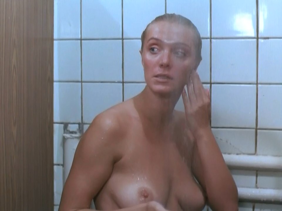 Larisa Udovichenko nude, Tatyana Kravchenko nude, Nina Shackaya sexy, Larisa Polyakova nude - Sukiny dety (1990)