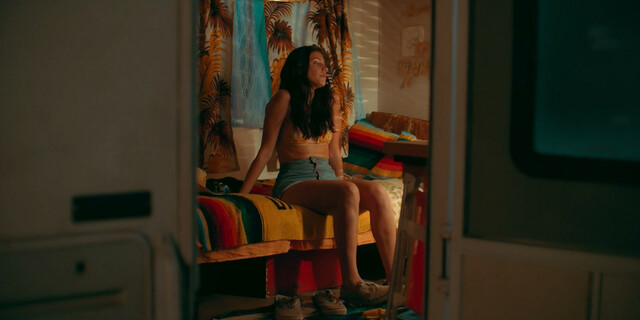 Barbara Lopez nude - Unstoppable (Desenfrenadas) s01e08-09 (2020)