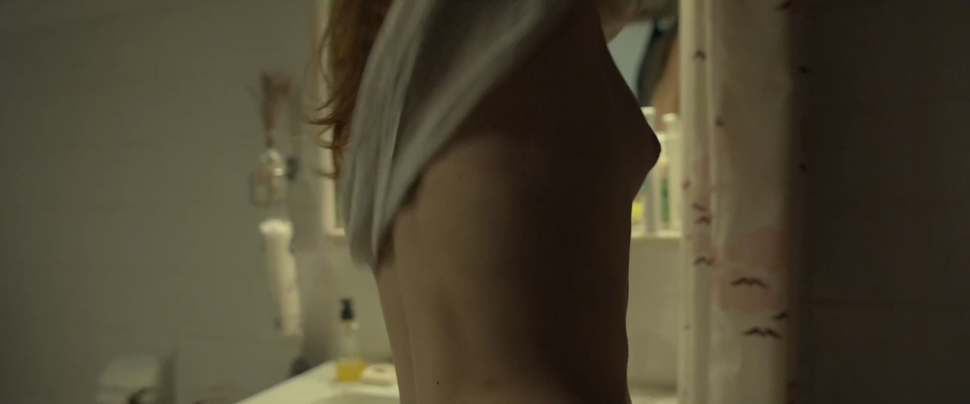 Cosmina Stratan nude - Prologen (2015)