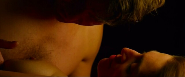 Caterina Murino nude - Et mon coeur transparent (2017)