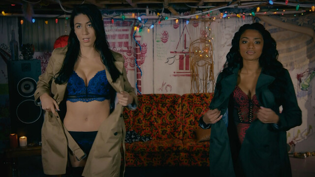 Sash Striga sexy, Nadine Bhabha sexy - Letterkenny s07e06 (2019)