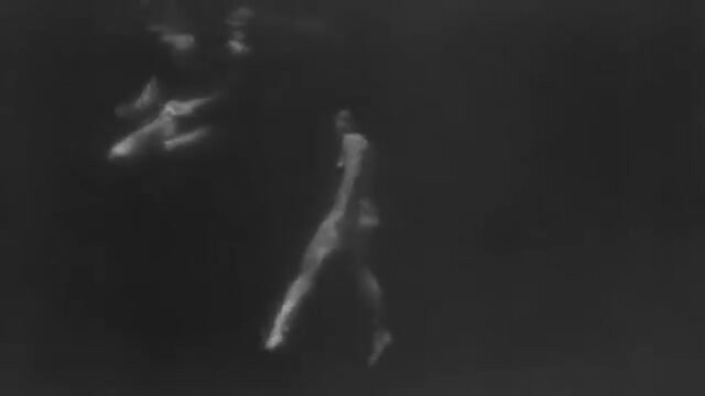 Maureen O'Sullivan nude - Tarzan and His Mate (1934)