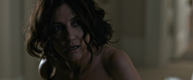 Orla Brady sexy - The Foreigner (2017)