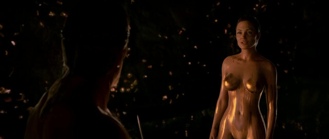 Angelina Jolie nude - Beowulf (2007)