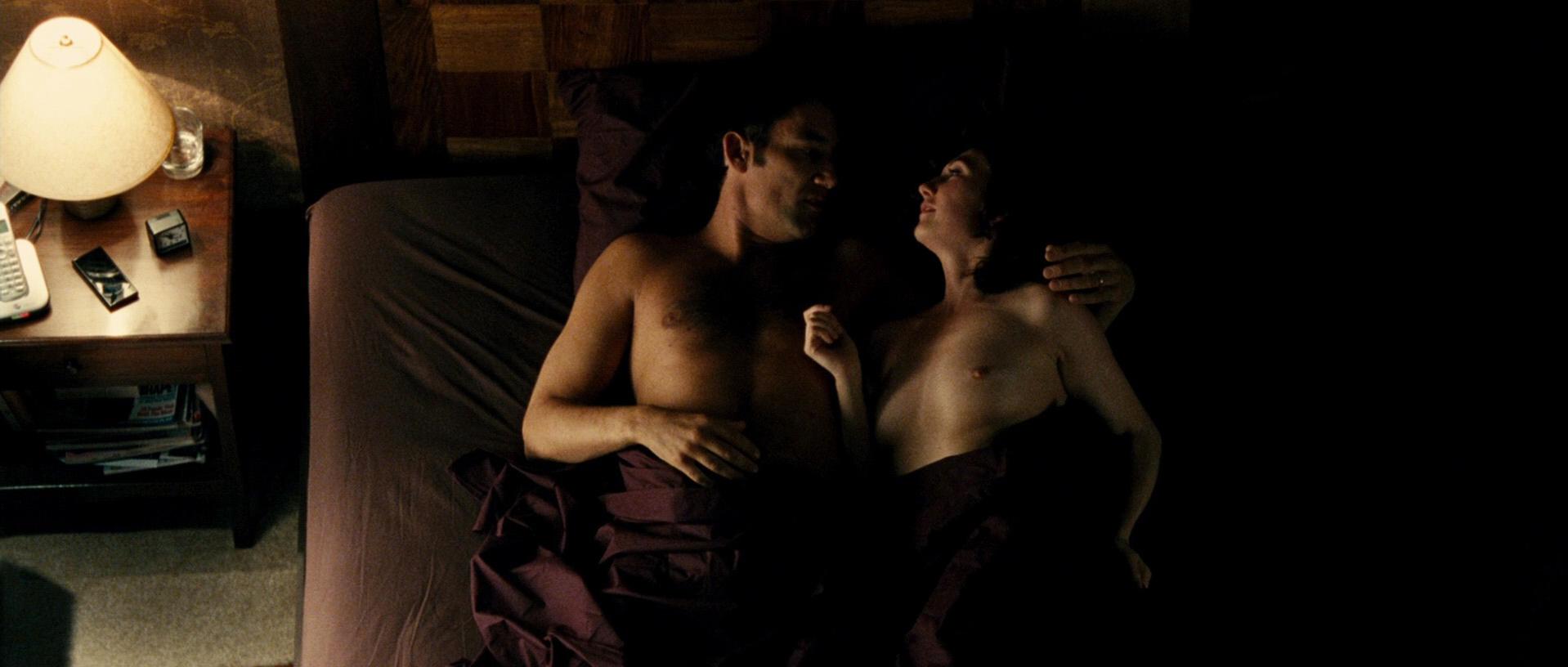 Carice van Houten nude - Intruders (2011)