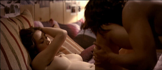 Kim Hye-soo nude - Hypnotized (2004)