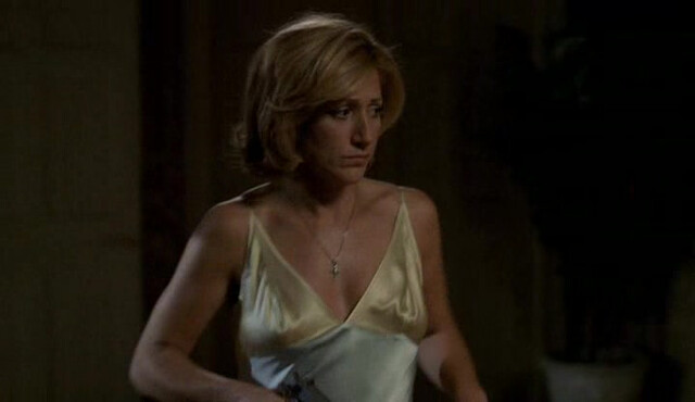 Edie Falco nude - The Sopranos s05e06 (2004)