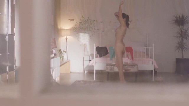 La Risa nude, Ha Na-kyeong nude - At the Beginning It's All Good (2017)